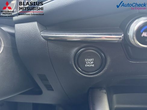 Used 2024 MAZDA MAZDA3 s AWD/4WD image 27