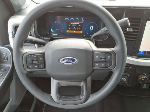 New 2026 Ford F250 XLT w/ XLT Premium Package image 13