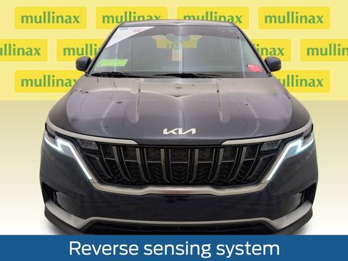 Used 2024 Kia Carnival LX image 14