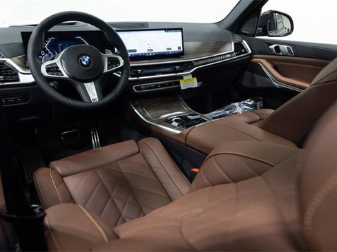 New 2026 BMW X5 xDrive40i w/ M Sport Package image 22