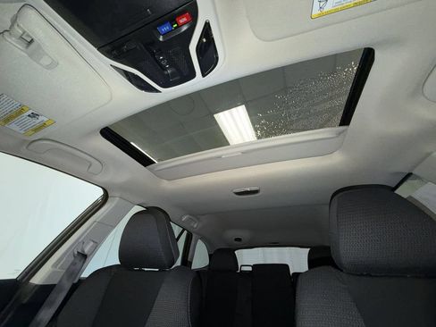 Used 2022 Subaru Outback Premium AWD/4WD image 23