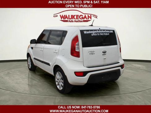 Used 2013 Kia Soul + w/ Audio Pkg image 4