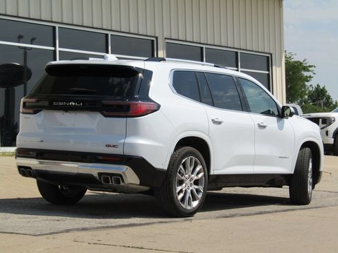 Used 2026 GMC Acadia Denali w/ Super Cruise Package AWD/4WD image 3