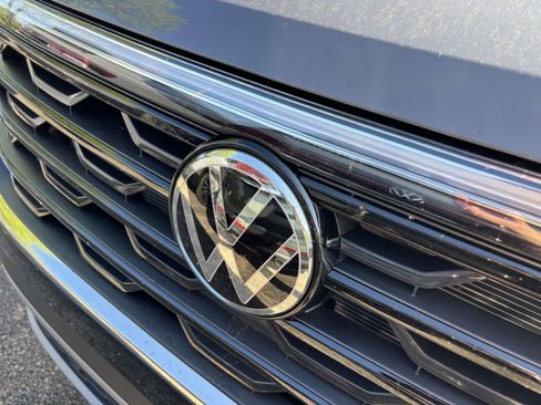 New 2026 Volkswagen Atlas Cross Sport SE AWD/4WD image 5