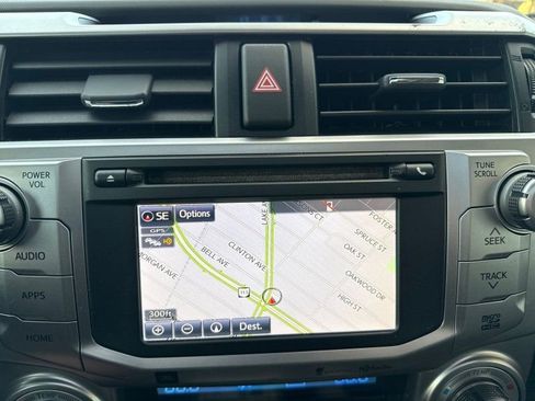 Used 2014 Toyota 4Runner Limited image 30