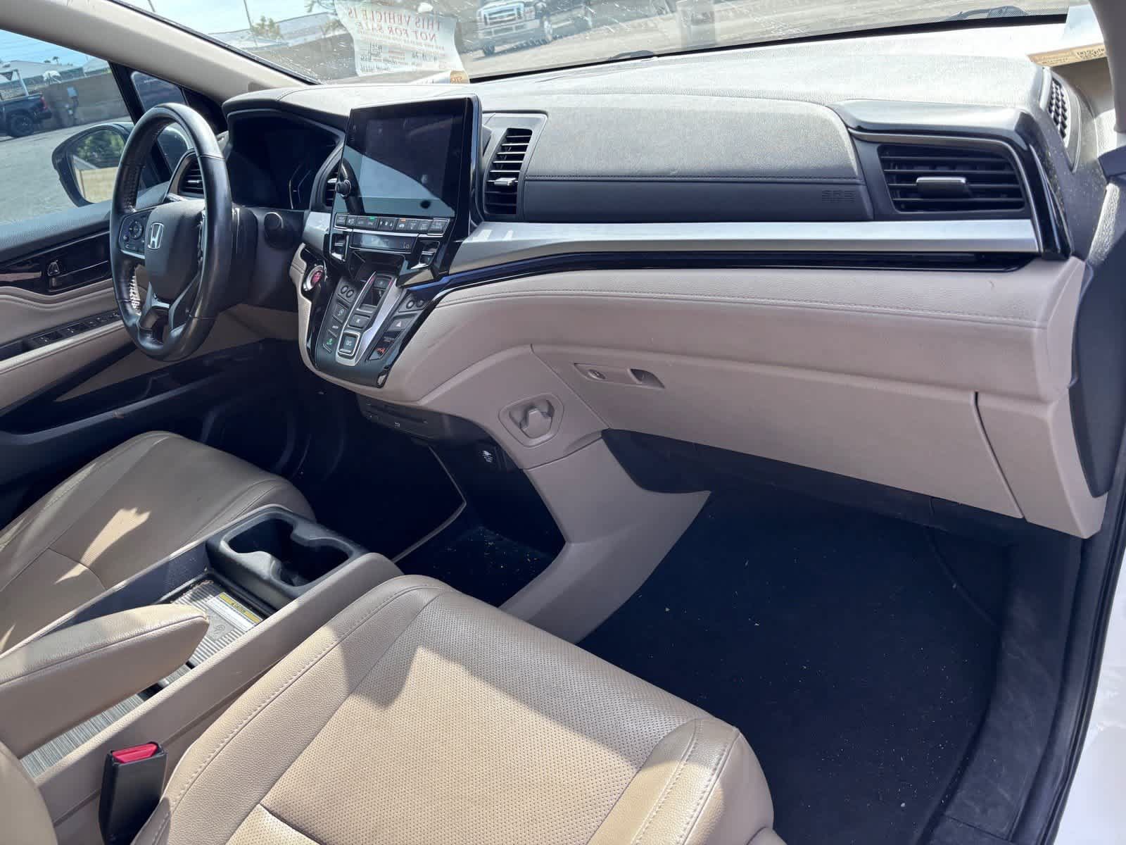 Used 2018 Honda Odyssey Elite image 9