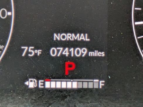 Used 2023 Honda CR-V Sport Touring image 42