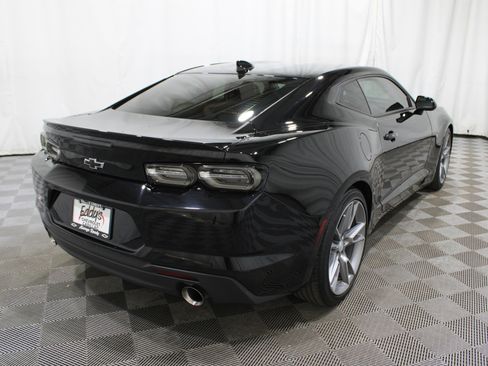 Used 2020 Chevrolet Camaro LT w/ RS Package image 30