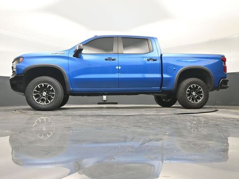 Used 2022 Chevrolet Silverado 1500 ZR2 image 27