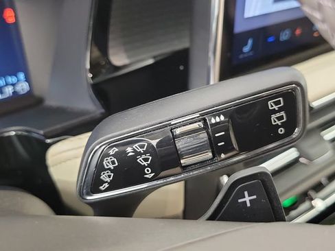 Used 2023 Lincoln Corsair FWD image 25