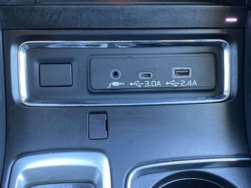 Used 2023 Subaru Ascent Limited image 30