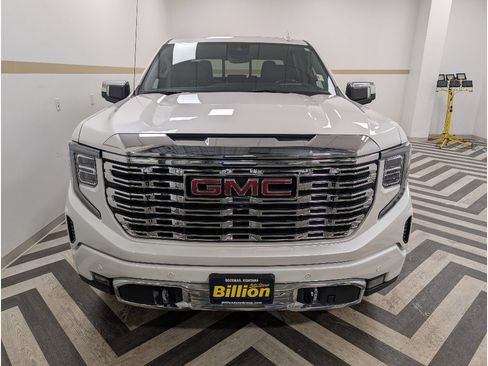 Used 2022 GMC Sierra 1500 Denali w/ Denali Reserve Package AWD/4WD image 30