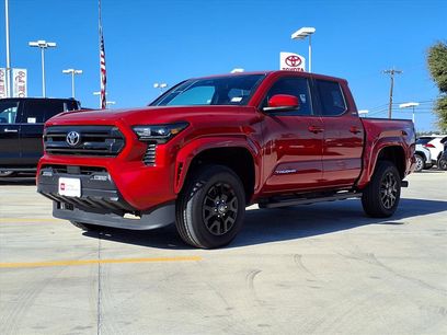 Used 2025 Toyota Tacoma SR5