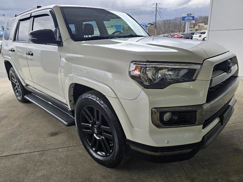 Used 2019 Toyota 4Runner Limited image 7