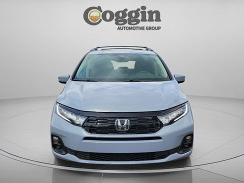 New 2026 Honda Odyssey Touring image 8
