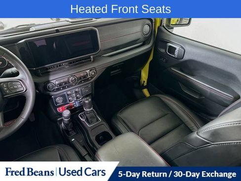 Used 2024 Jeep Wrangler Unlimited Rubicon w/ Technology Group AWD/4WD image 30