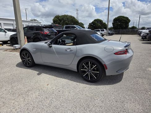 New 2026 MAZDA MX-5 Miata Grand Touring RWD image 10