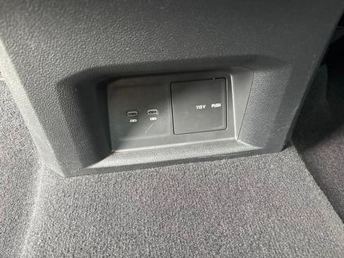 Used 2021 Volkswagen Atlas SEL Premium AWD/4WD image 22
