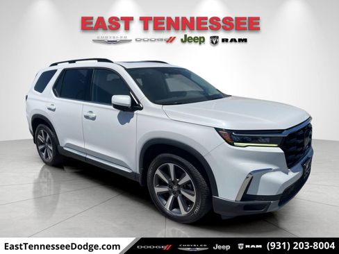 Used 2023 Honda Pilot Elite image 1