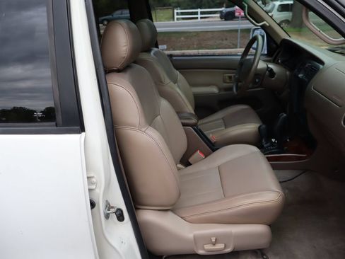 Used 2000 Toyota 4Runner Limited AWD/4WD image 22