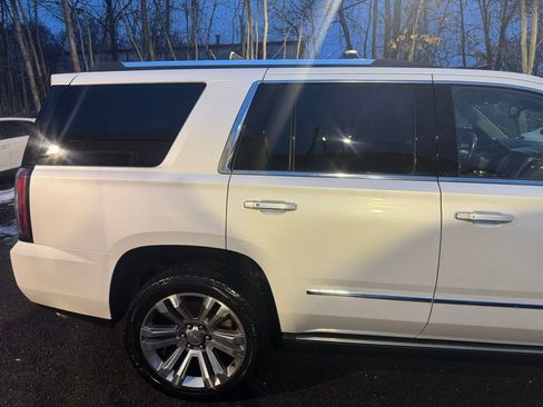 Used 2019 GMC Yukon Denali w/ Denali Ultimate Package AWD/4WD image 8