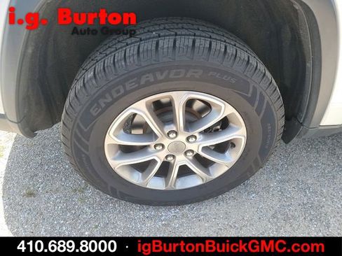 Used 2015 Jeep Grand Cherokee Limited AWD/4WD image 7