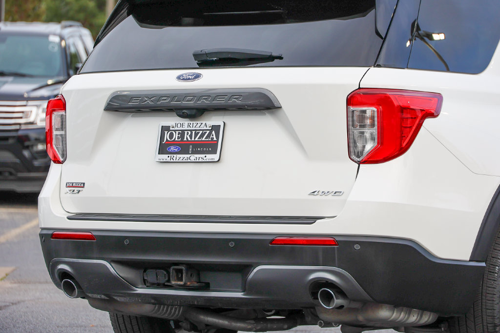 Certified 2023 Ford Explorer XLT w/ Equipment Group 202A AWD/4WD image 25