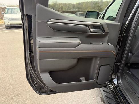 Used 2025 GMC Sierra 1500 AT4 w/ AT4 Premium Package image 21