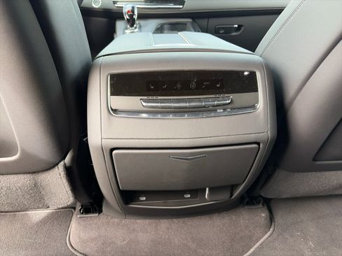 Certified 2024 Cadillac Escalade Sport w/ Touring Package AWD/4WD image 11