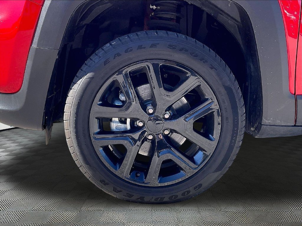 Used 2023 Jeep Renegade Altitude AWD/4WD image 7