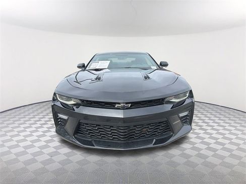 Used 2017 Chevrolet Camaro SS image 2