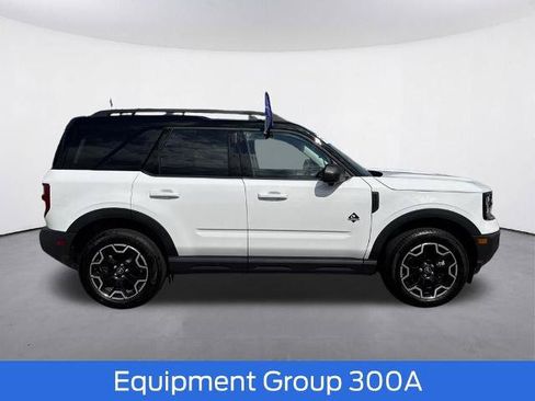 Certified 2025 Ford Bronco Sport Outer Banks w/ Outer Banks Tech Package+ AWD/4WD image 10