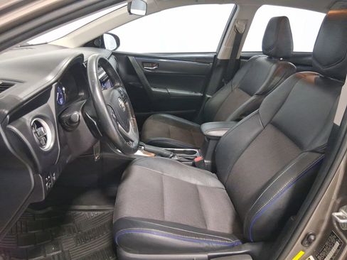 Used 2019 Toyota Corolla SE FWD image 14
