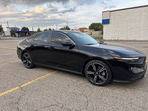 Used 2023 Honda Accord Sport image 20
