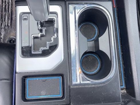 Used 2020 Toyota Tundra SR5 image 9