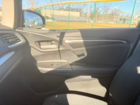 Used 2015 Honda Fit LX image 15