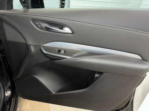 Certified 2022 Cadillac XT4 Premium Luxury w/ Enhanced Visibility Package image 35