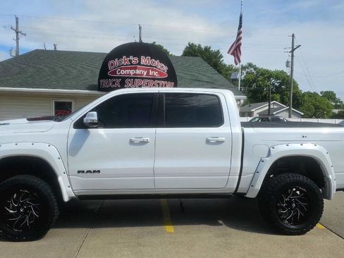 Used 2019 RAM 1500 Sport w/ Alpine Leather & Sound Group AWD/4WD image 3