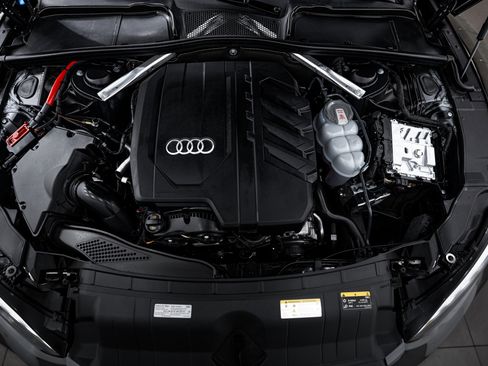 Certified 2025 Audi A5 2.0T Premium Plus w/ Convenience Plus Package image 18