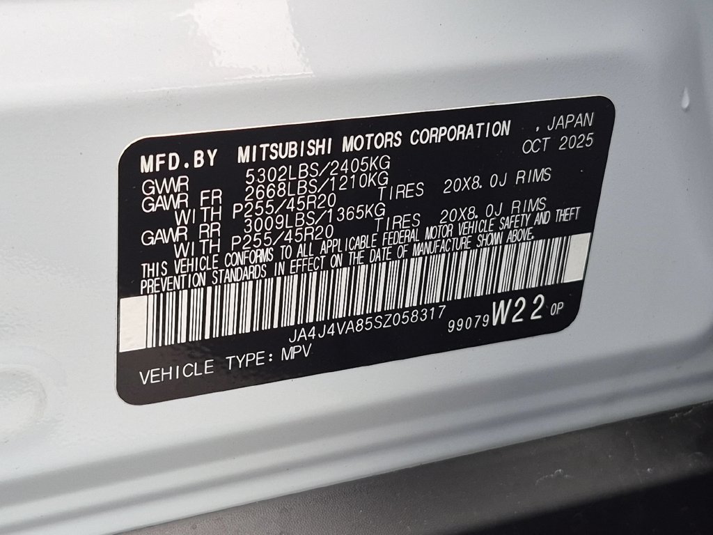 Used 2025 Mitsubishi Outlander SE AWD/4WD image 34