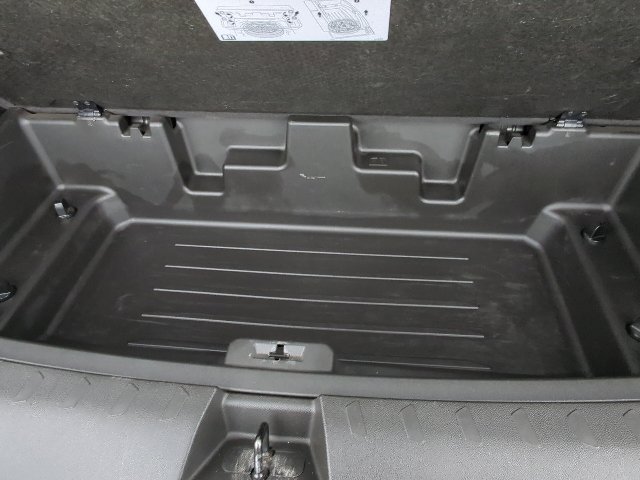 Used 2021 Chevrolet Traverse RS AWD/4WD image 38