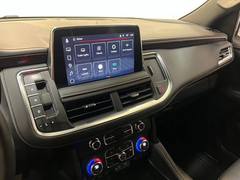 Used 2023 GMC Yukon AT4 AWD/4WD image 19