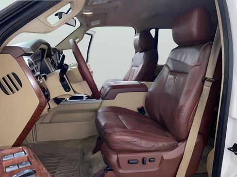 Used 2013 Ford F250 King Ranch image 10
