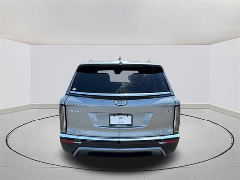New 2026 Cadillac Vistiq Luxury image 12