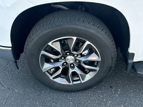 Used 2022 Chevrolet Silverado 1500 LT image 30