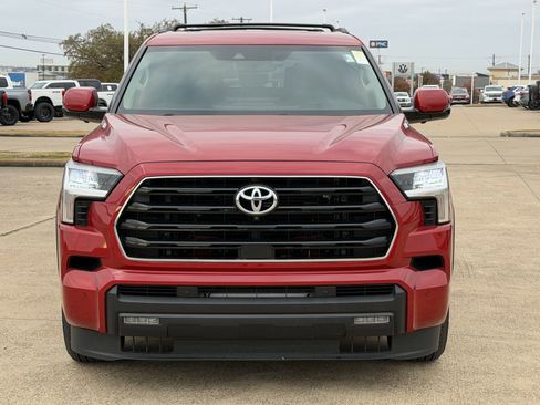 Used 2024 Toyota Sequoia SR5 image 6