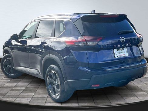 New 2026 Nissan Rogue SV w/ SV Premium Package AWD/4WD image 3