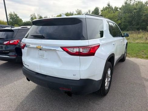 Used 2020 Chevrolet Traverse LT w/ LPO, Floor Liner Package AWD/4WD image 8