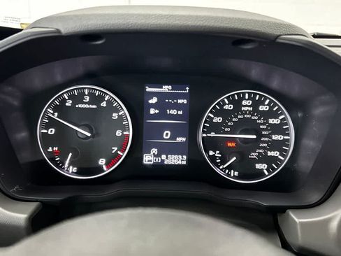 Used 2024 Subaru Crosstrek 2.5i Limited w/ Crosstrek Mirror Package AWD/4WD image 17