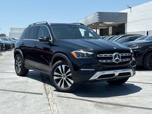 Used 2025 Mercedes-Benz GLE 350 4MATIC image 2